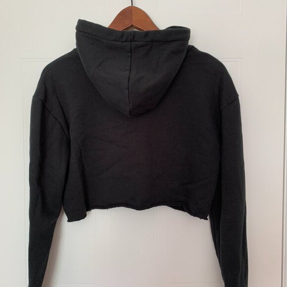 Cropped black hoodie - Picture 3 of 3